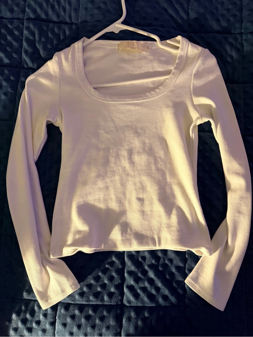 Women’s Long-Sleeve Scoop Neck Tee - White